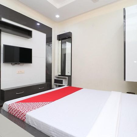 Oyo 29637 Hotel Kakkar Ludhiana Extérieur photo