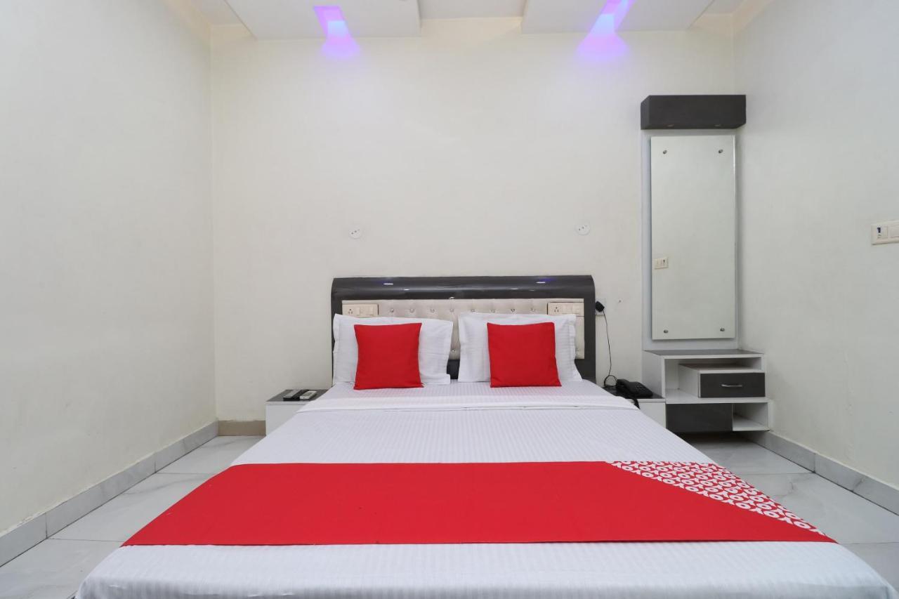 Oyo 29637 Hotel Kakkar Ludhiana Extérieur photo
